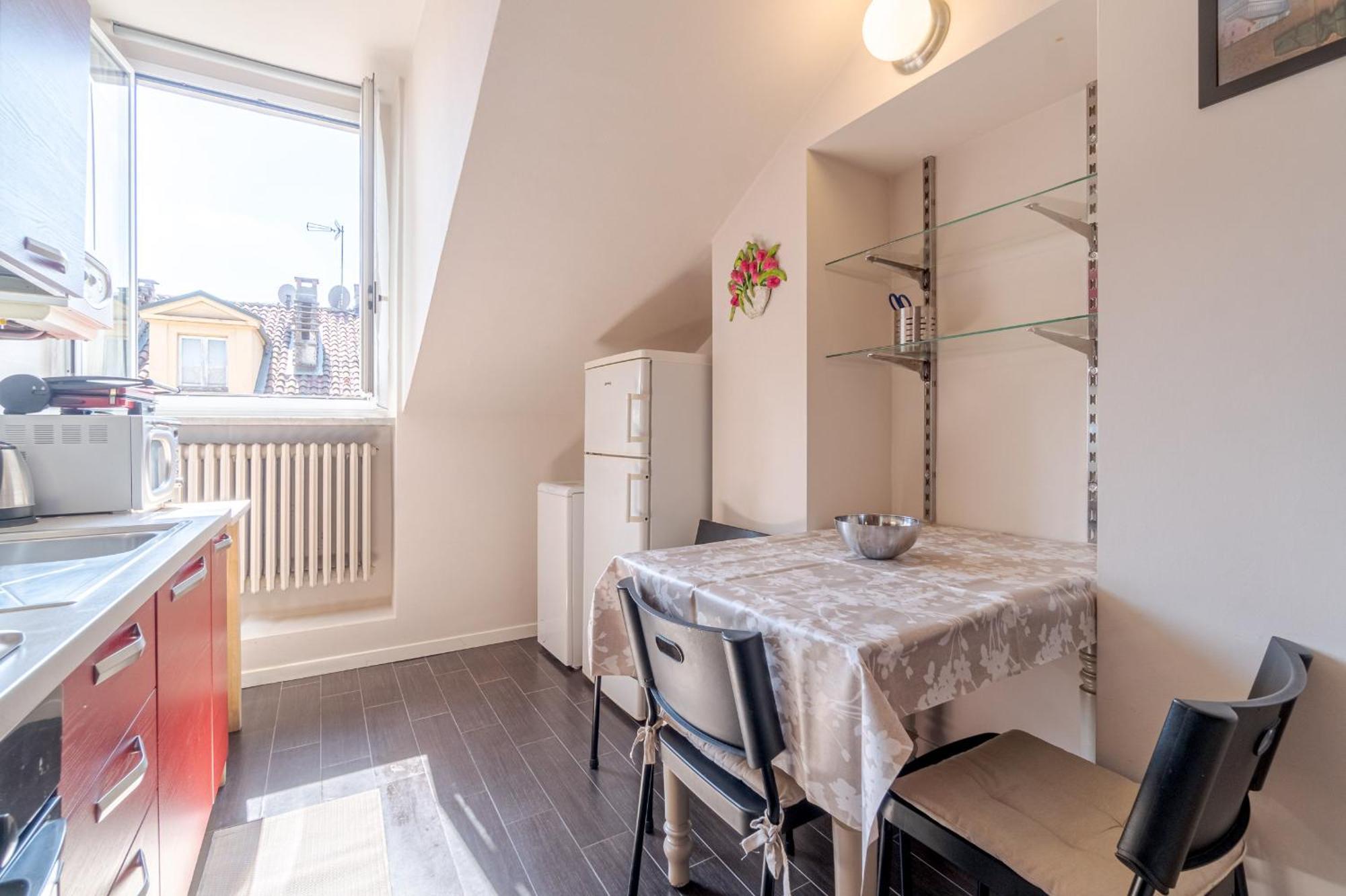 Casa Valeggio Attic Apt Few Steps From Porta Nuova Διαμέρισμα Τορίνο Εξωτερικό φωτογραφία