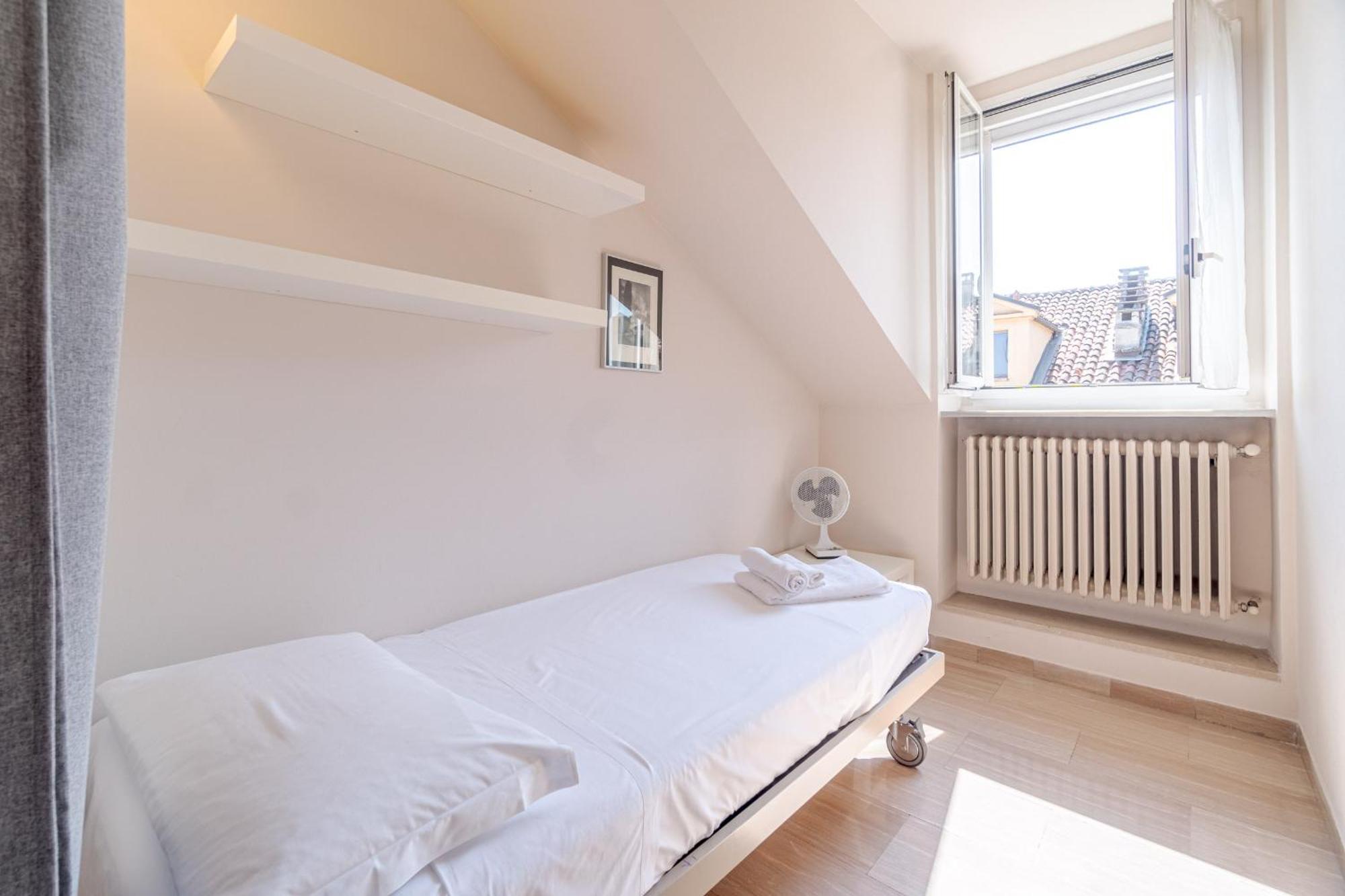 Casa Valeggio Attic Apt Few Steps From Porta Nuova Διαμέρισμα Τορίνο Εξωτερικό φωτογραφία